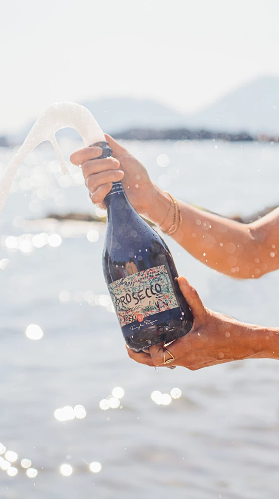 Pasqua ′Romeo & Juliet′ Brut Prosecco DOC, Treviso 4 Pasqua ′Romeo & Juliet′ Brut Prosecco DOC, Treviso - Image 2